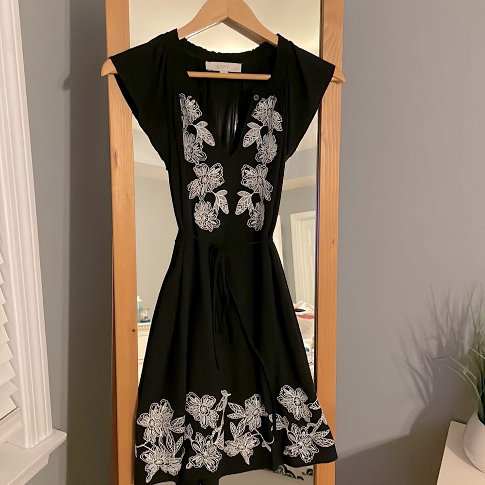 Ann Taylor Loft floral dress